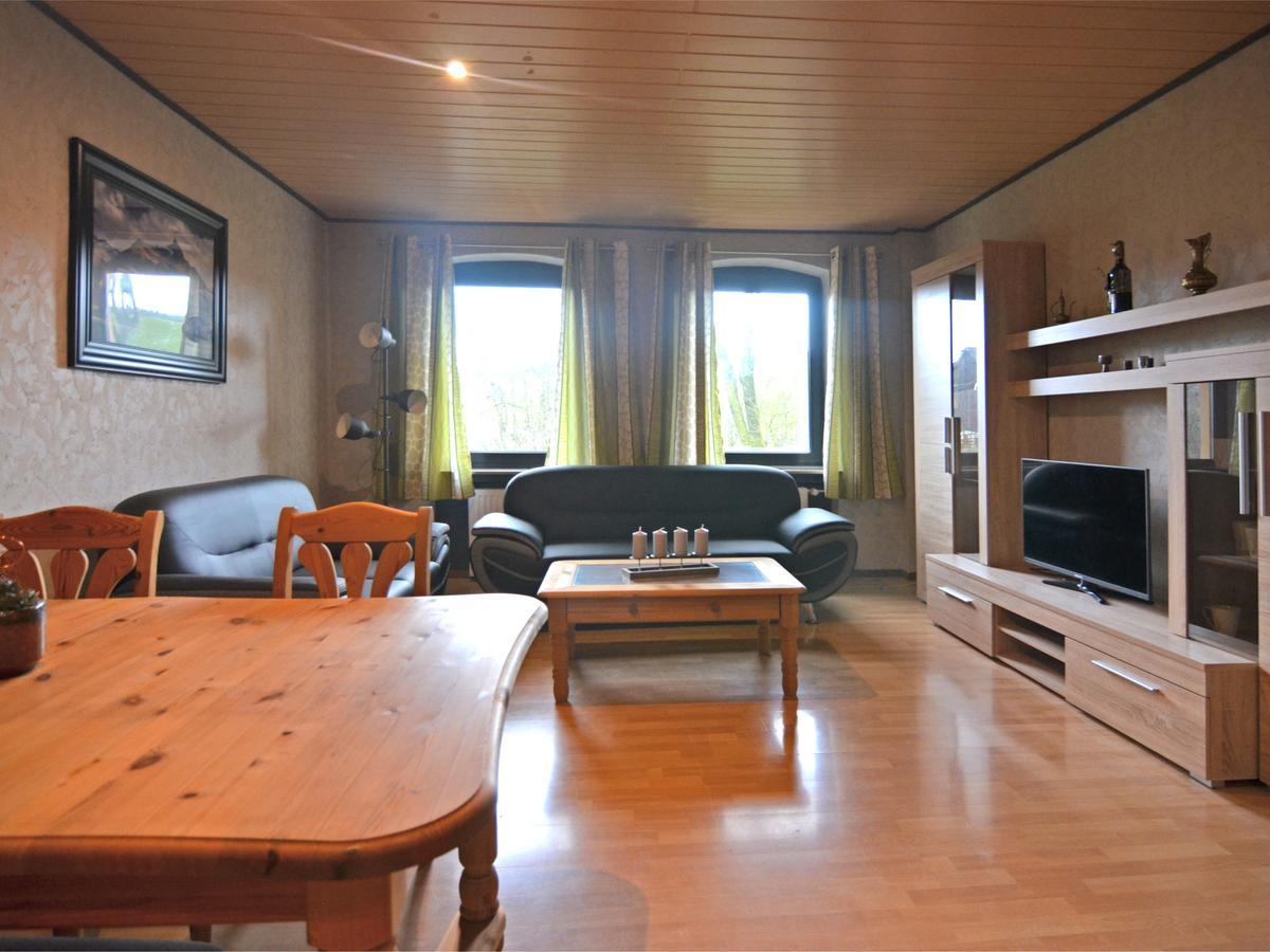 Apartment On An Alpaca Farm In *